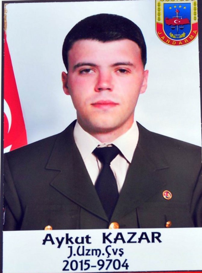 Konyalı Şehit Uzman Çavuş Aykut Kazar gözyaşlarıyla toprağa verildi