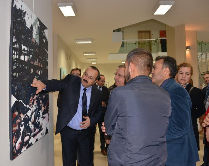 Selçuk’ta Öğretmenler Günü anısına resim sergisi
