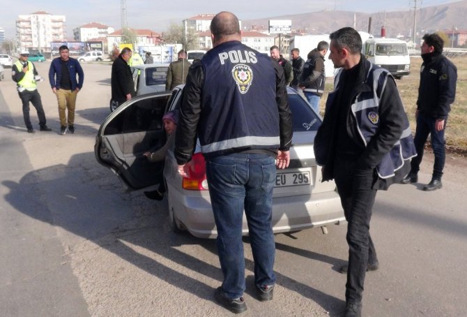Aksaray’da asayiş uygulamaları devam ediyor