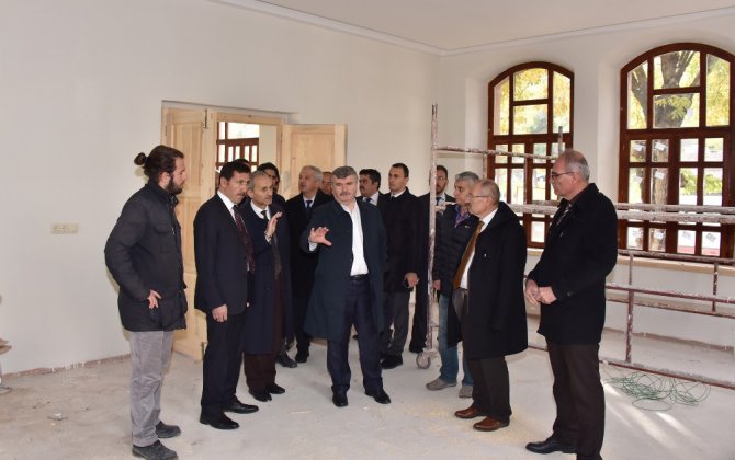 Büyükşehir tarihi mekanları şehre kazandırıyor