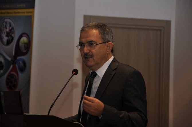 Selçuk Üniversitesinde ilaç ve aşı çalıştayı gerçekleştirildi
