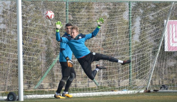 Atiker Konyaspor, Batman Petrolspor maçı hazırlıklarına başladı