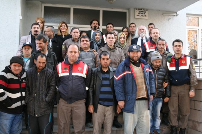 Kulu’da engellilerden polis ve jandarmaya ziyaret