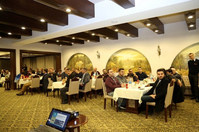 Başkan Yazgı, müteahhitlerle istişare toplantısı yaptı