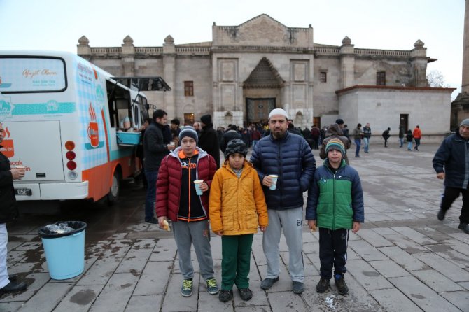 Aksaray’da ‘Annem Babam Camideyim’ programı