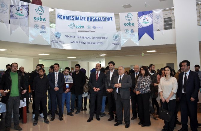 NEÜ’lü öğrencilerden SOBE için yardım kermesi