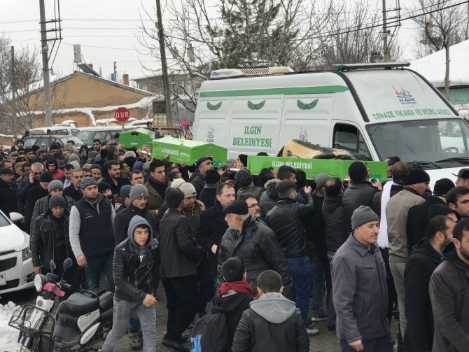 Konya’da yangında ölen baba ve 3 oğlu toprağa verildi