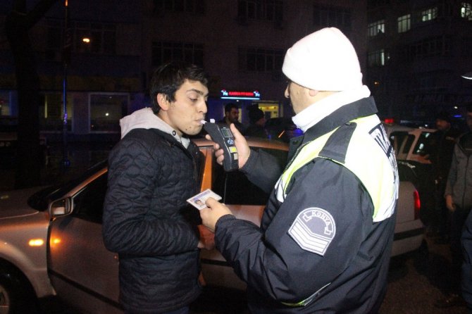 Konya’da yılın ilk trafik cezası, alkollü sürücüye kesildi