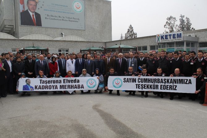 Konya’da taşeron işçilerin kadro sevinci