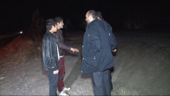 Domuz bağı yöntemiyle bağlanarak ölüme terk edildi