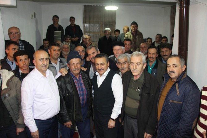 Başkan Tutal, mahalle sakinleriyle bir araya geldi