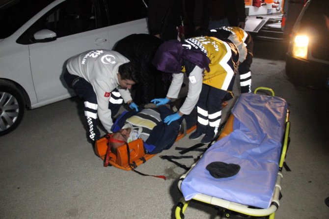 Önce dövdüler sonra polise teslim ettiler