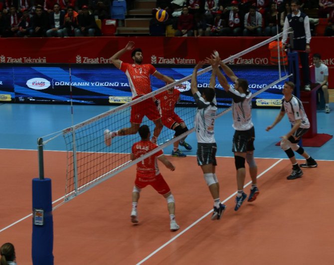 Ziraat Bankası, Powervolleys’i 3-0 yendi