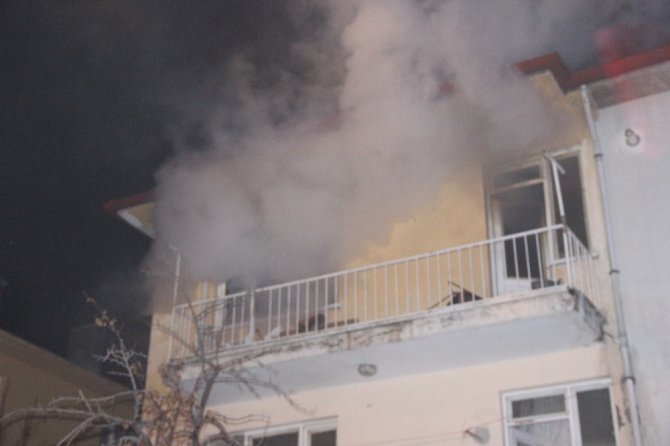 Konya’da yangın paniğe sebep oldu
