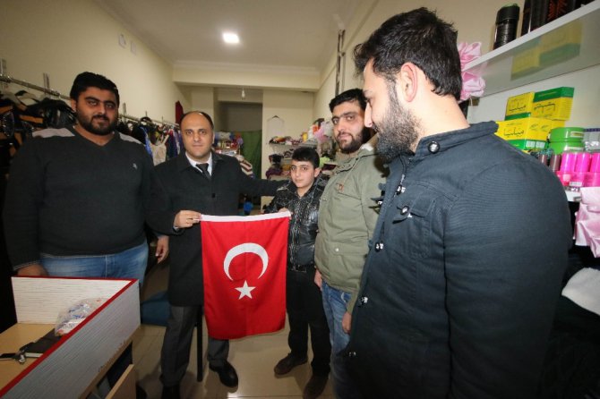 Beyşehir’den “Zeytin Dalı Harekatı”na bayraklı destek