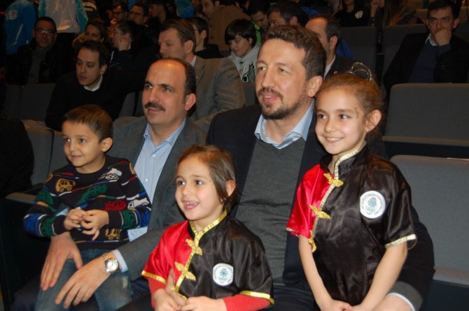 Hidayet Türkoğlu Konyalı spor sevenlerle bir araya geldi