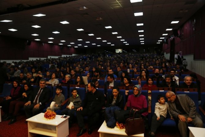 Ereğli Belediyesinden tiyatro etkinliği