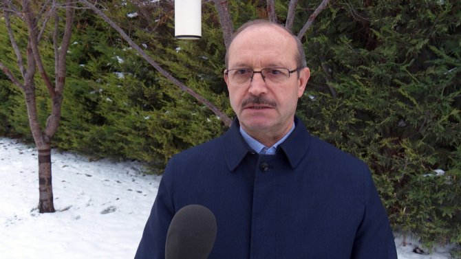 Ahmet Sorgun: "Bayrakları en güzel yerlere asmak vatandaşlık görevimiz"