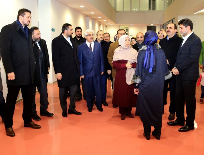 AK Parti Genel Başkan Yardımcısı Çalık’tan SOBE’ye ziyaret