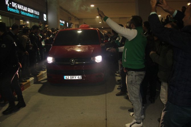 Samuel Eto’o’ya Konya’da coşkulu karşılama