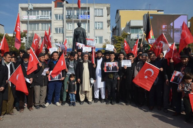 Aksaray’da yaşayan Afganlılar gönüllü askerlik başvurusu yaptı