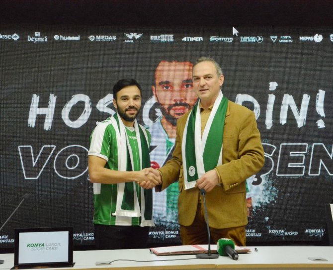 Volkan Şen için imza töreni yapıldı