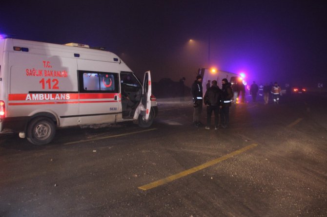 Konya’da yolcu otobüsü devrildi: 11 yaralı