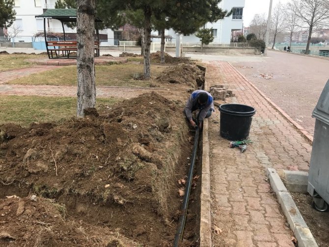 Beyşehir’in yeşil alanlarında otomatik sulama dönemi başlıyor