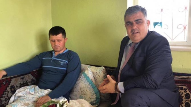 Başkan Özgüven Afrin gazisini ziyaret etti