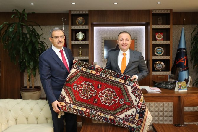 İki büyük üniversiteden örnek işbirliği