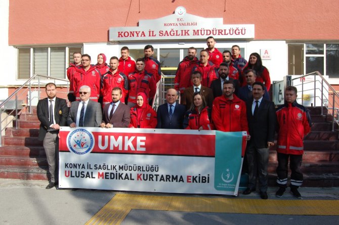 Gönüllü sağlıkçılar sınıra uğurlandı