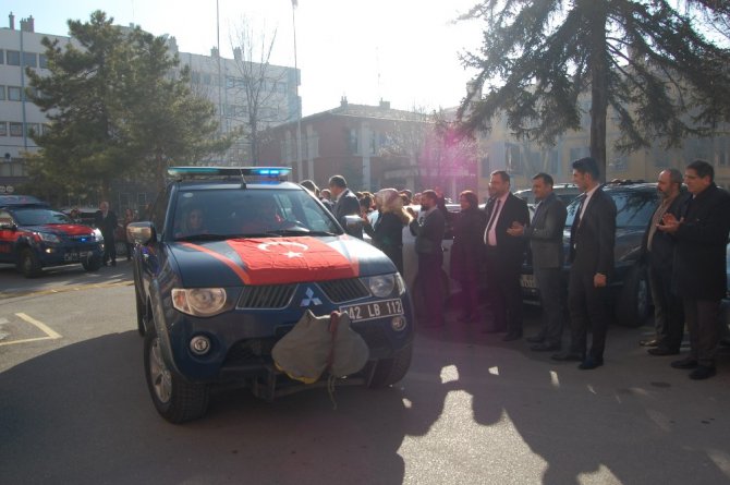 Gönüllü sağlıkçılar sınıra uğurlandı