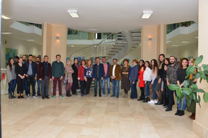 Güzel Sanatlar Fakültesinde dönemin ilk sergisi açıldı