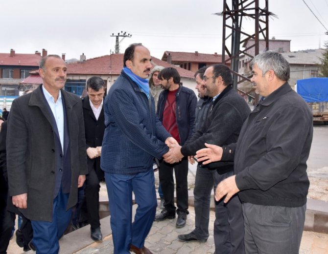 Başkan Altay, vatandaşlarla buluşmayı sürdürüyor