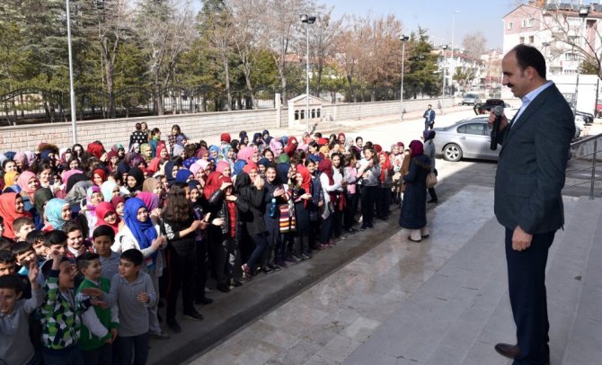 Başkan Altay: "Ülkemiz için yapılacak en faydalı iş, kendimizi daha çok geliştirmektir"