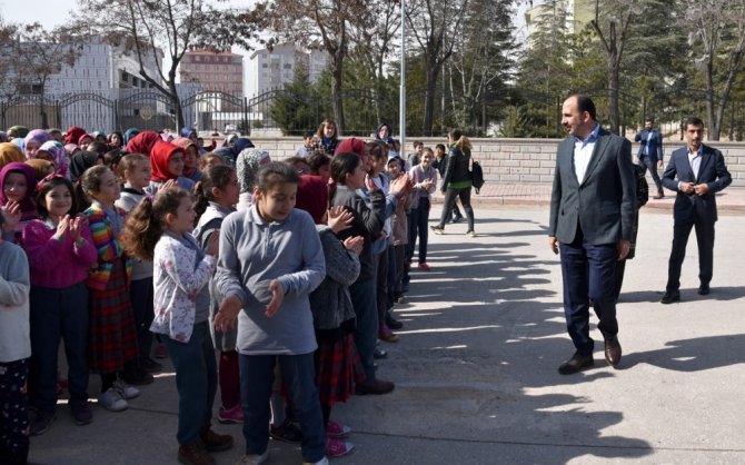 Başkan Altay: "Ülkemiz için yapılacak en faydalı iş, kendimizi daha çok geliştirmektir"