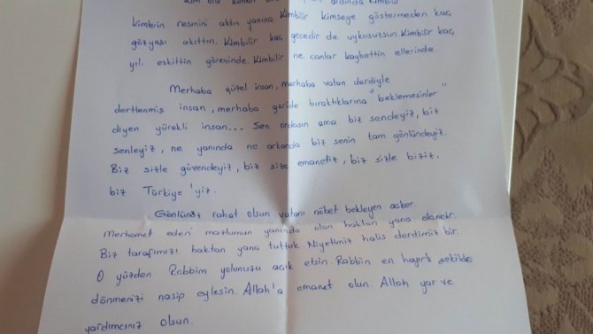 Mehmetçik’e mektup yazma kampanyasına yoğun katılım