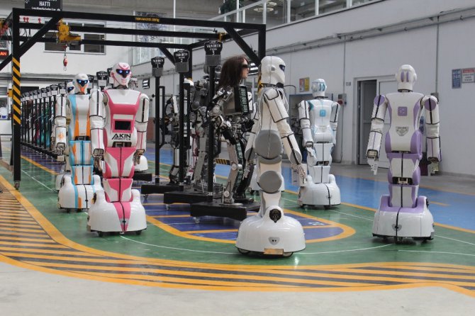 Özgür Akın: “Asker robotları üretmek için hazırız”
