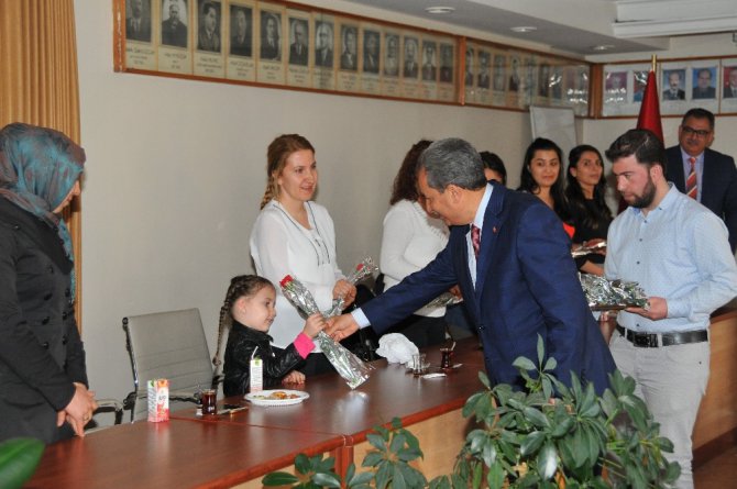 Başkan Akkaya’dan, kadın personele idari izin