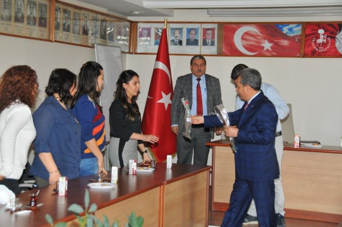 Başkan Akkaya’dan, kadın personele idari izin