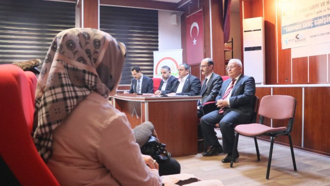 Aksaray’da kadın çiftçilere girişimcilik eğitimi
