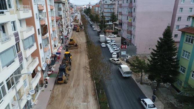 Beyşehir Belediyesi’nden sıcak asfalt atağı