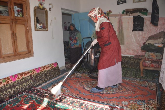 Meram Belediyesinden evde bakım hizmeti