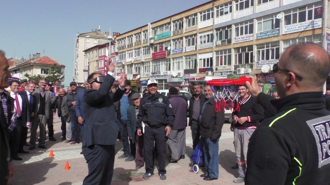 Beyşehir’de simülasyonlu emniyet kemeri eğitimi