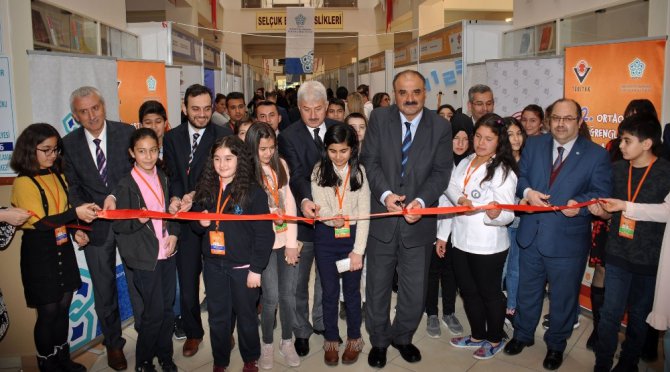 NEÜ’de 12. Ortaokul Öğrencileri Araştırma Projeleri Yarışması başladı