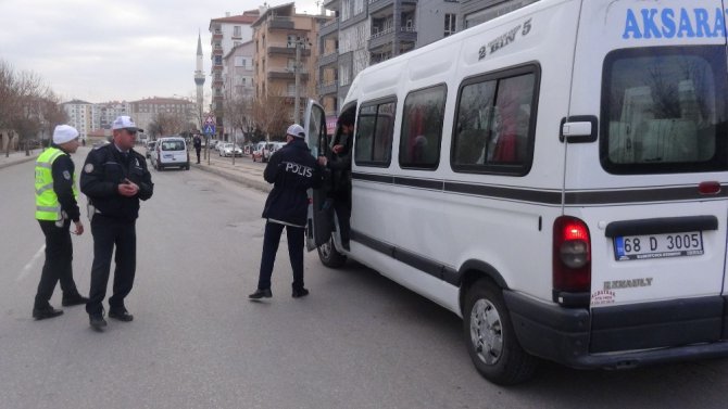 Aksaray’da toplu taşıma araçları denetlendi