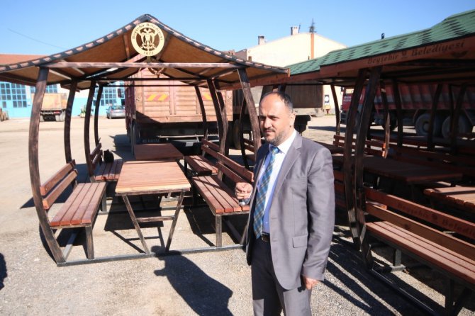 Beyşehir’de rekor sayıda kamelya üretimi