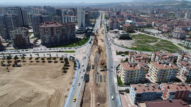 Konya’da kesintisiz trafik akışı için 5 yeni köprülü kavşak ve yaya üst geçidi yapılıyor