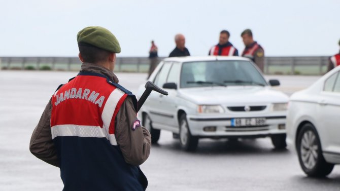 Aksaray’da jandarma ekiplerinden uygulama