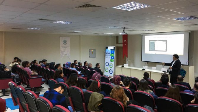 NEÜ’de “Akıllı Şehirler ve Coğrafi Bilgi Sistemi” anlatıldı